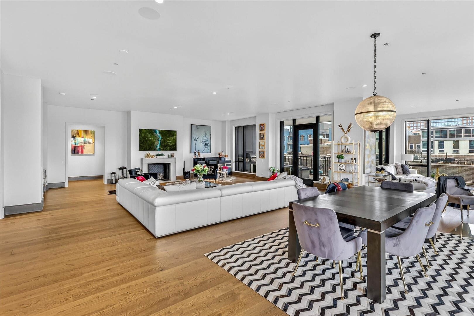 21 North May Street, Unit 501 Chicago, IL 60607 - Photo 20 of 87