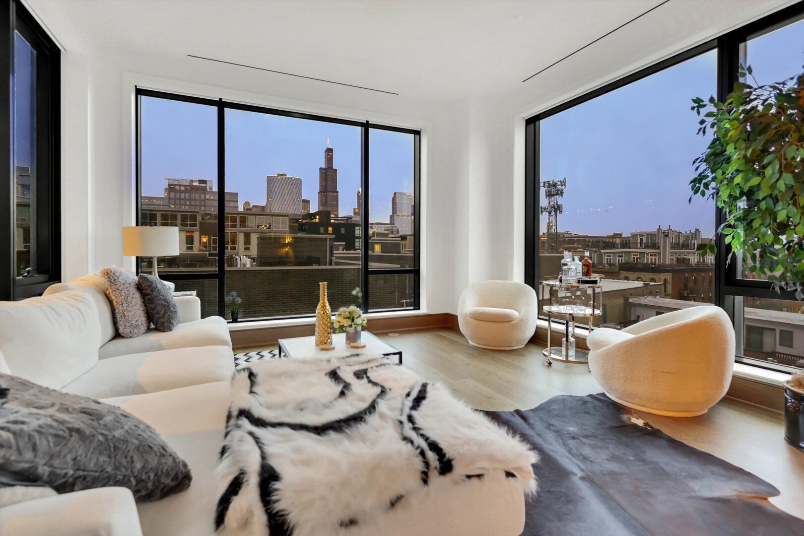 21 North May Street, Unit 501 Chicago, IL 60607 - Photo 58 of 87