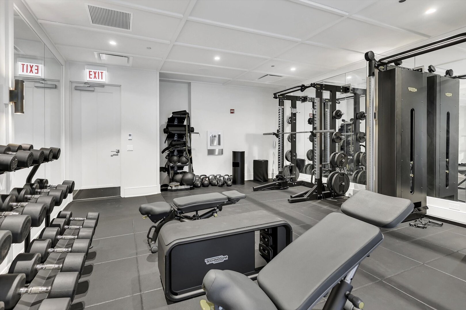 21 North May Street, Unit 501 Chicago, IL 60607 - Photo 84 of 87