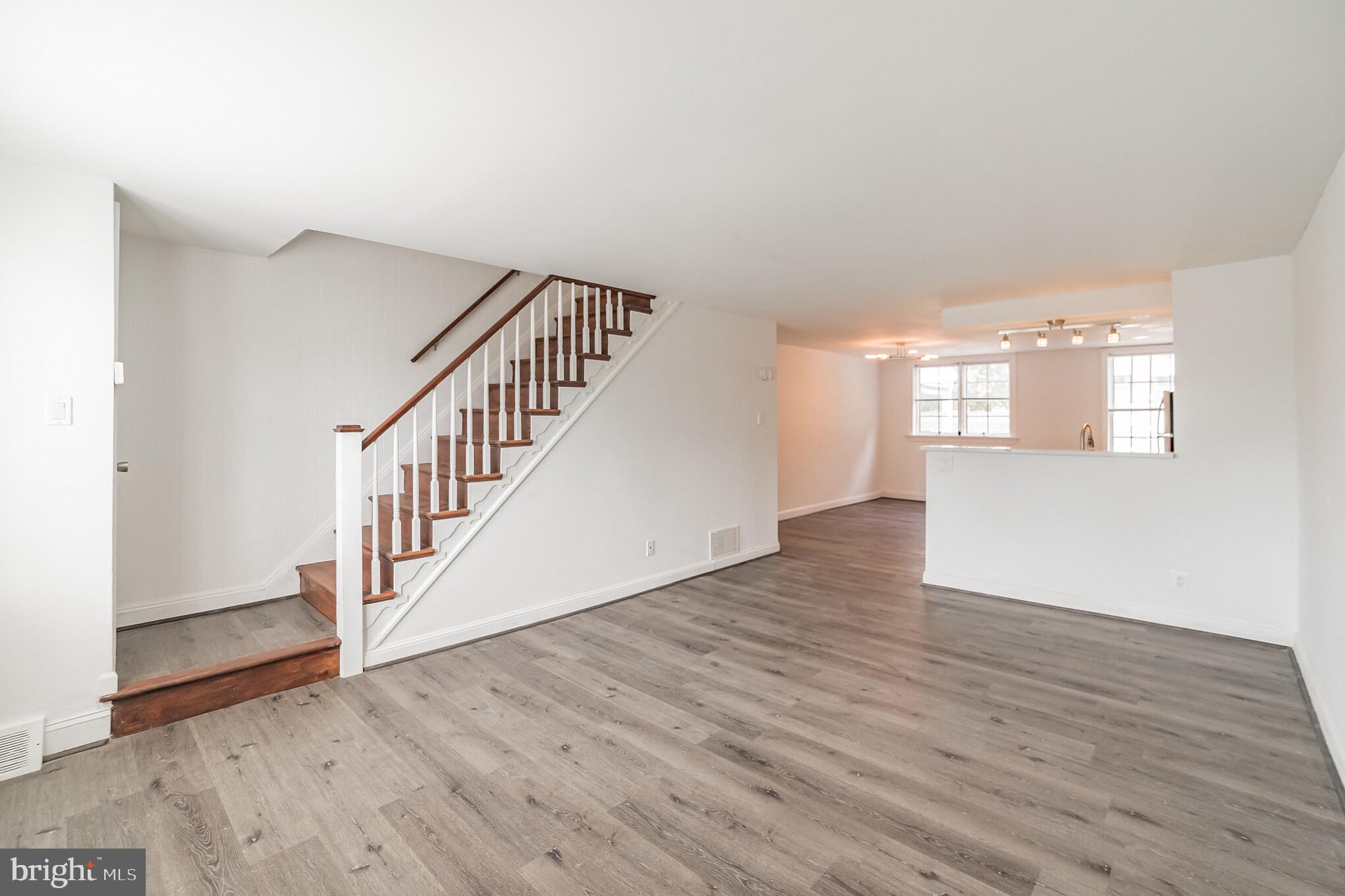 5233 North Springfield Road Clifton Heights, PA 19018 - Photo 8 of 26 New Flooring