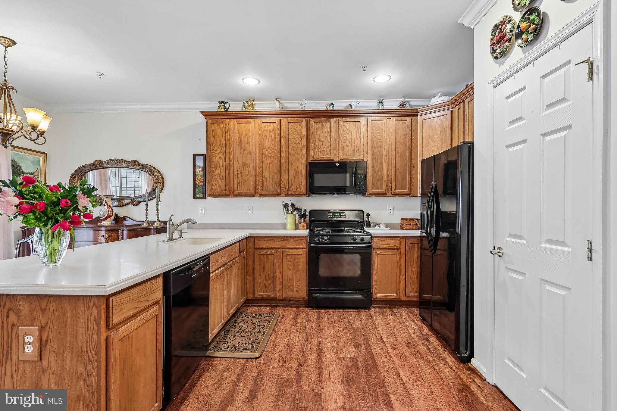 340 Lisa Way Riverton, NJ 08077 - Photo 11 of 44