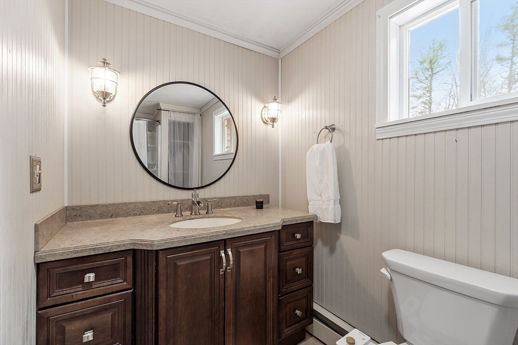 26 Tuttle Road Sterling, MA 01564 - Photo 19 of 39
