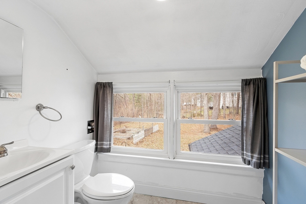 26 Tuttle Road Sterling, MA 01564 - Photo 27 of 39
