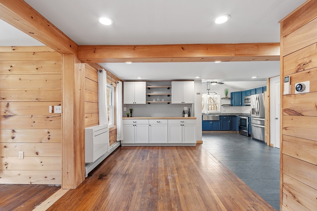 26 Tuttle Road Sterling, MA 01564 - Photo 9 of 39