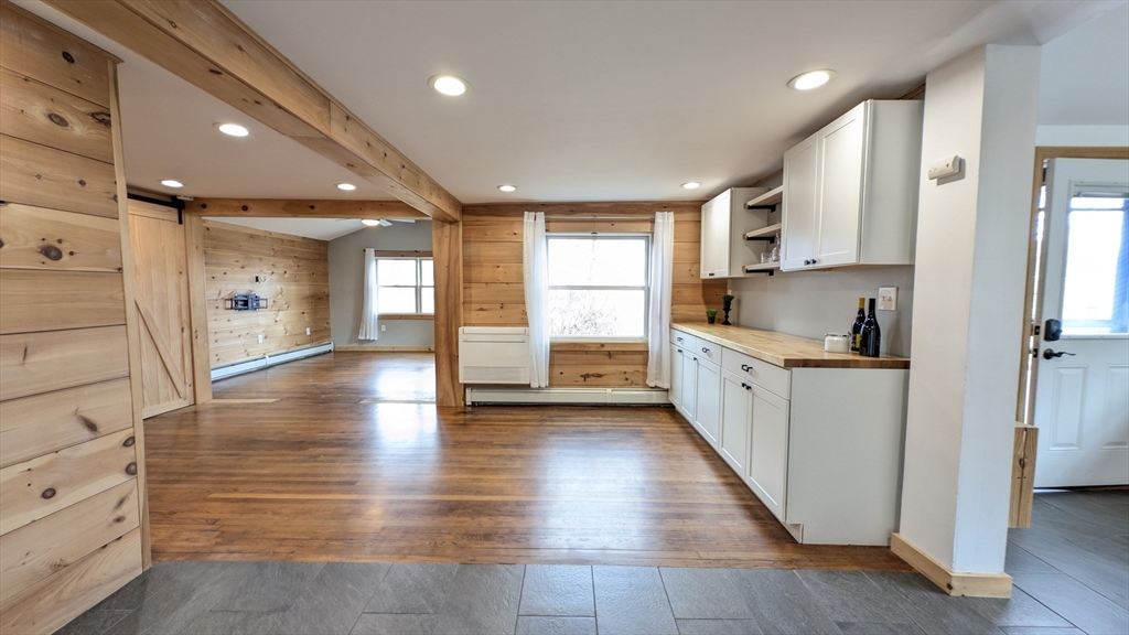 26 Tuttle Road Sterling, MA 01564 - Photo 10 of 39