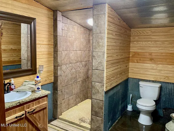 $550,000 | 18159 Highway 15, Decatur, MS 39327