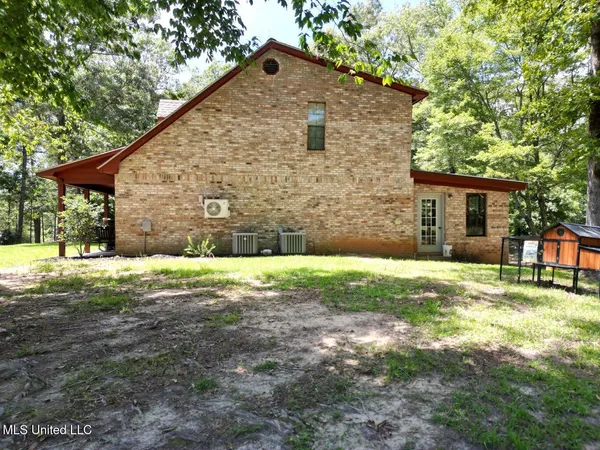 $550,000 | 18159 Highway 15, Decatur, MS 39327