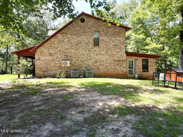 $550,000 | 18159 Highway 15, Decatur, MS 39327