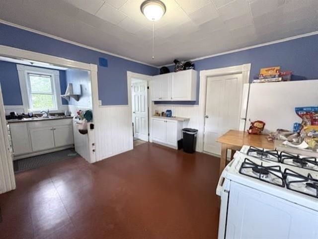 421 Laurel Street, Unit 2 Manchester, NH 03103 - Photo 2 of 10 Gallery Image 2