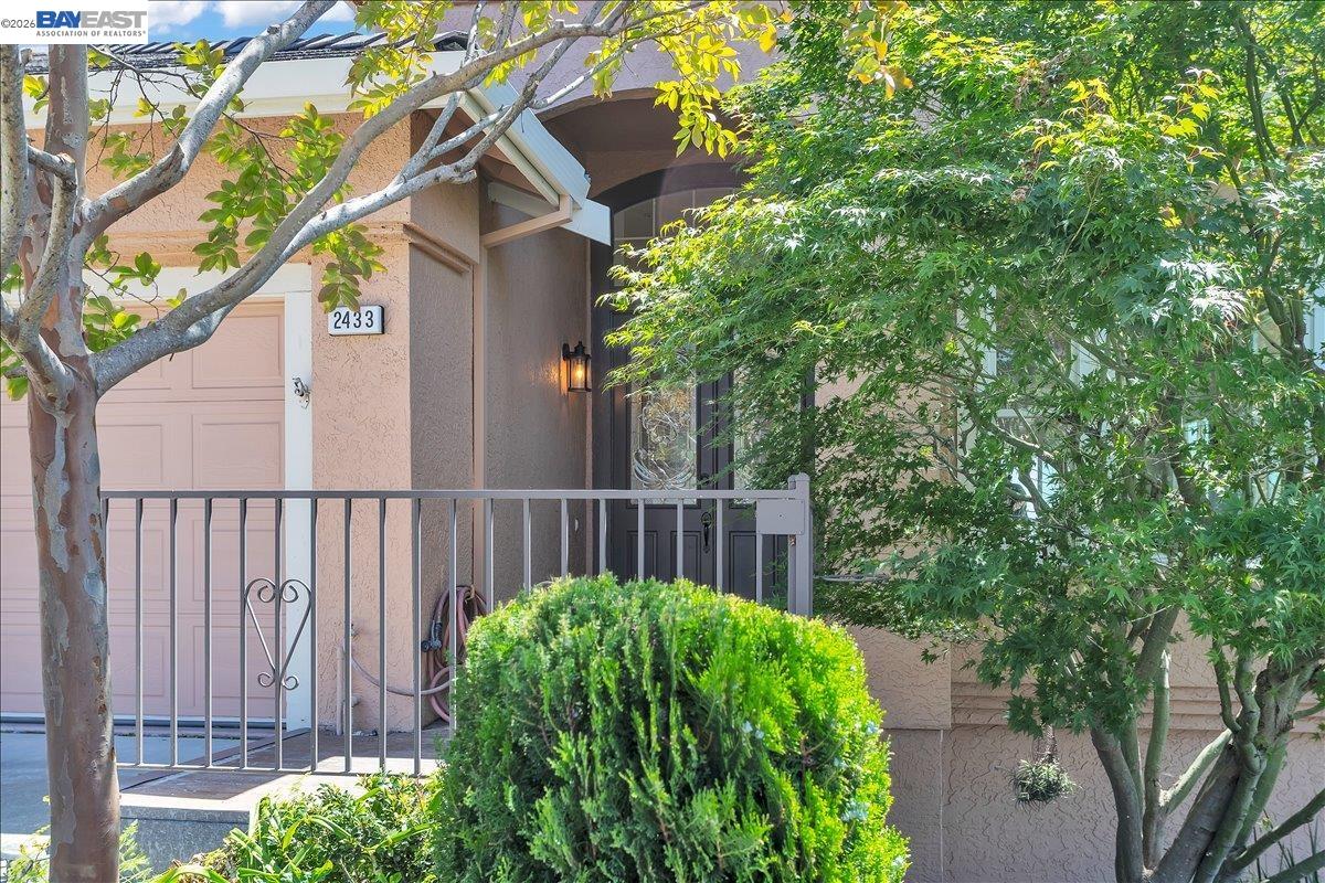2433 Fox Ridge Drive Castro Valley, CA 94546 - Photo 16 of 76
