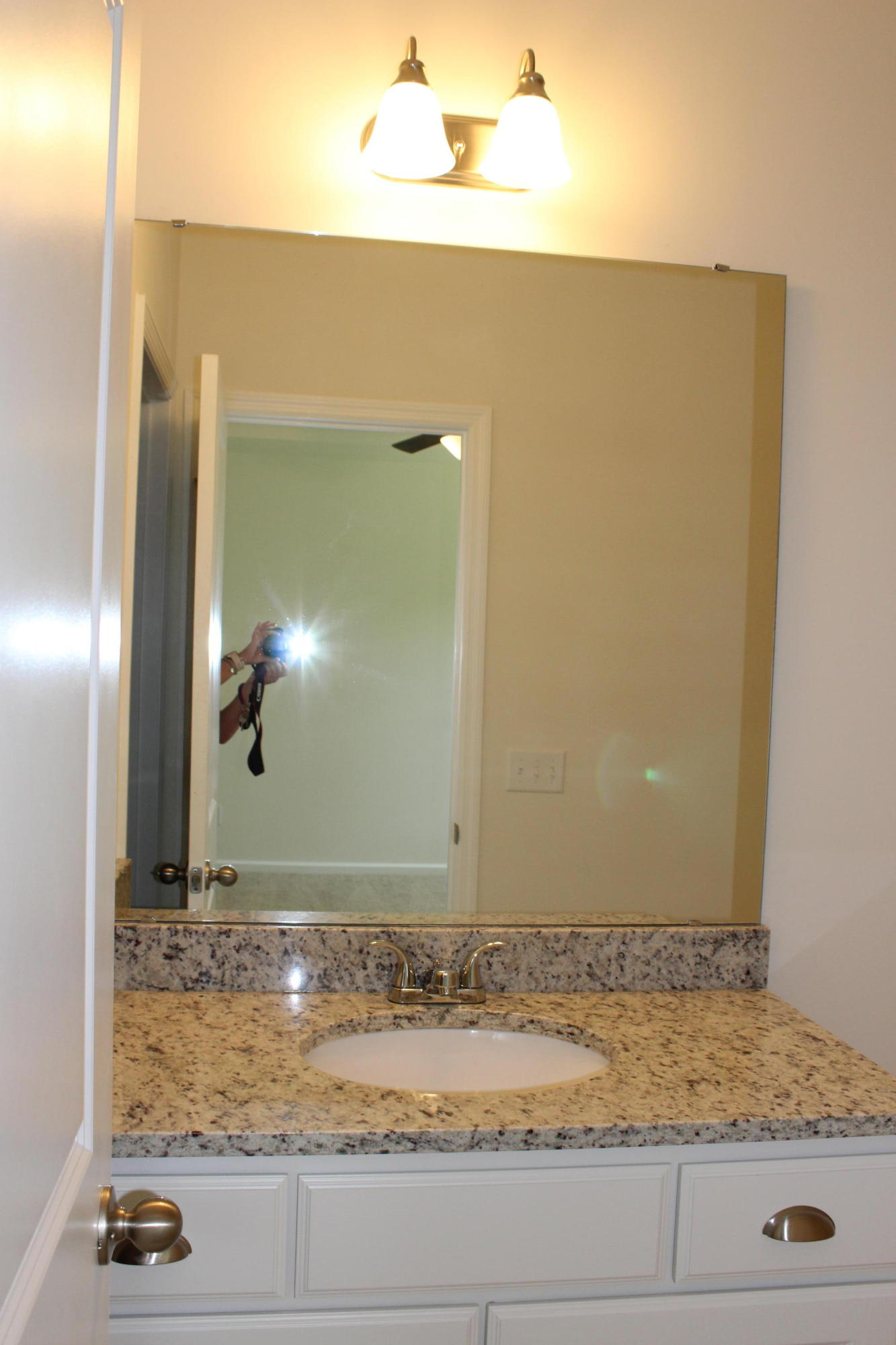 205 Woodward Road, Unit 114 Goose Creek, SC 29445 - Photo 8 of 26 Master bath
