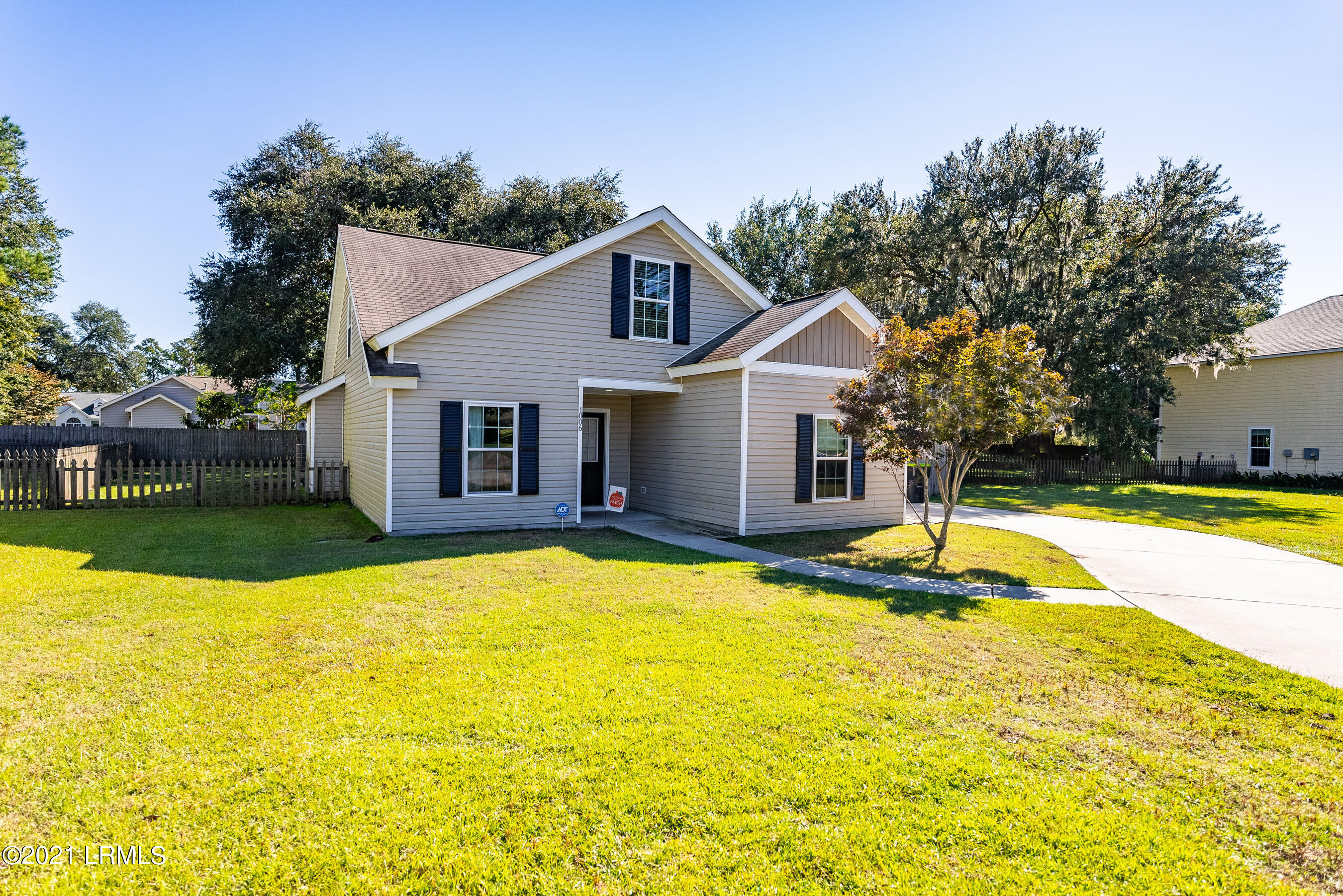 1006 Mustelidae Road Beaufort, SC 29902 - Photo 1 of 33 _DSC6660-1.jpg-FULL