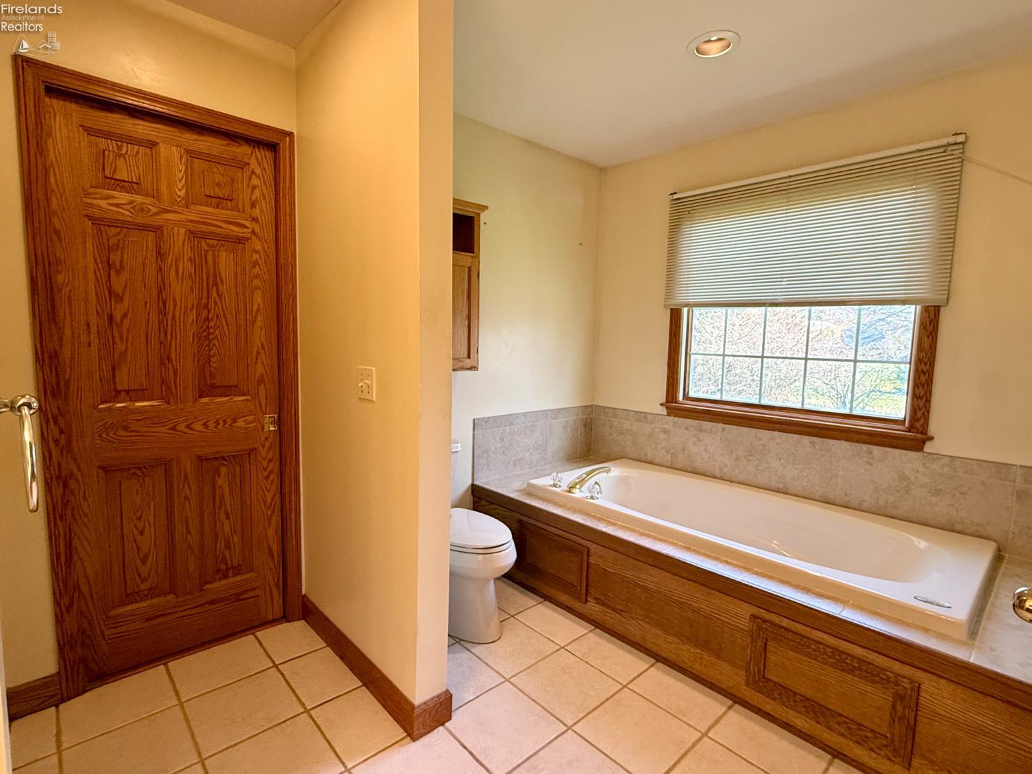 52808 North Ridge Road Vermilion, OH 44089 - Photo 29 of 66 Gallery Image 29