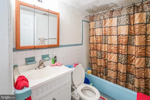 $389,900 | 1728 Borbeck Avenue, Philadelphia, PA 19111