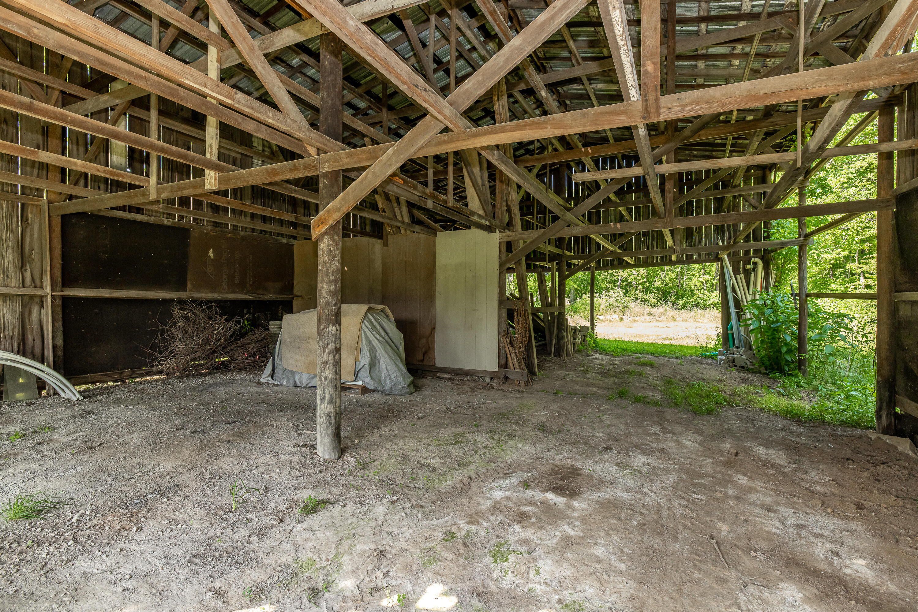 1326 Townsend Valley Road Paris, KY 40361 - Photo 27 of 41 3-4