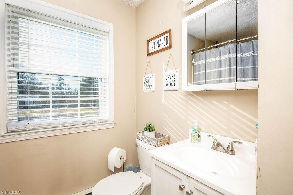 4888 Trinity Boulevard Trinity, NC 27370 - Photo 7 of 13