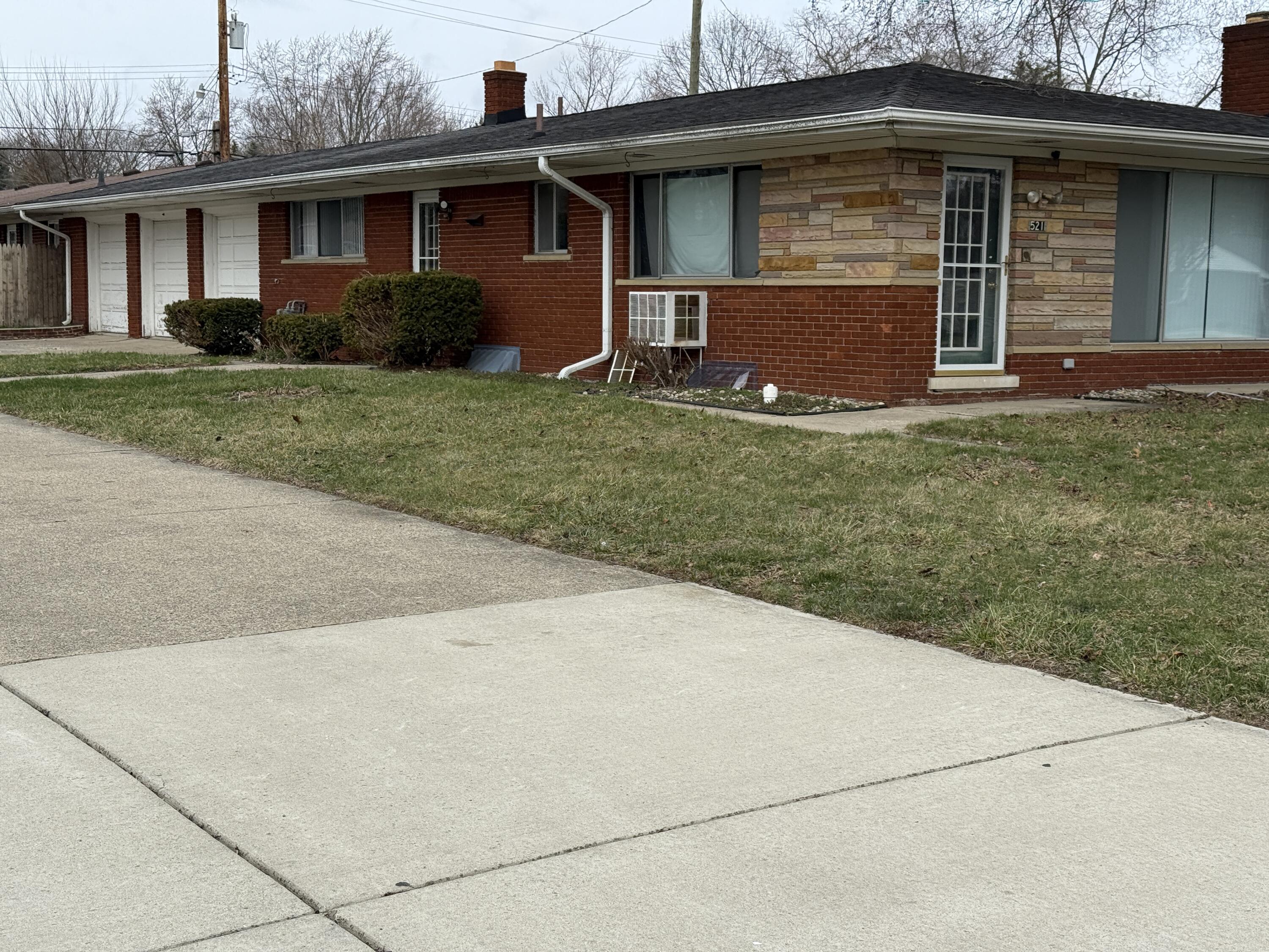 521 North Harris Road Ypsilanti, MI 48198 - Photo 1 of 12 3-4
