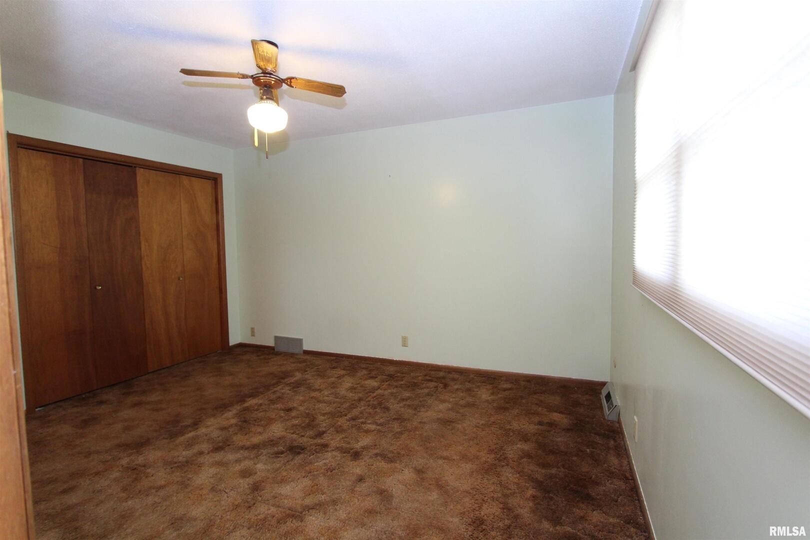 1510 7th Avenue South Clinton, IA 52732 - Photo 22 of 32