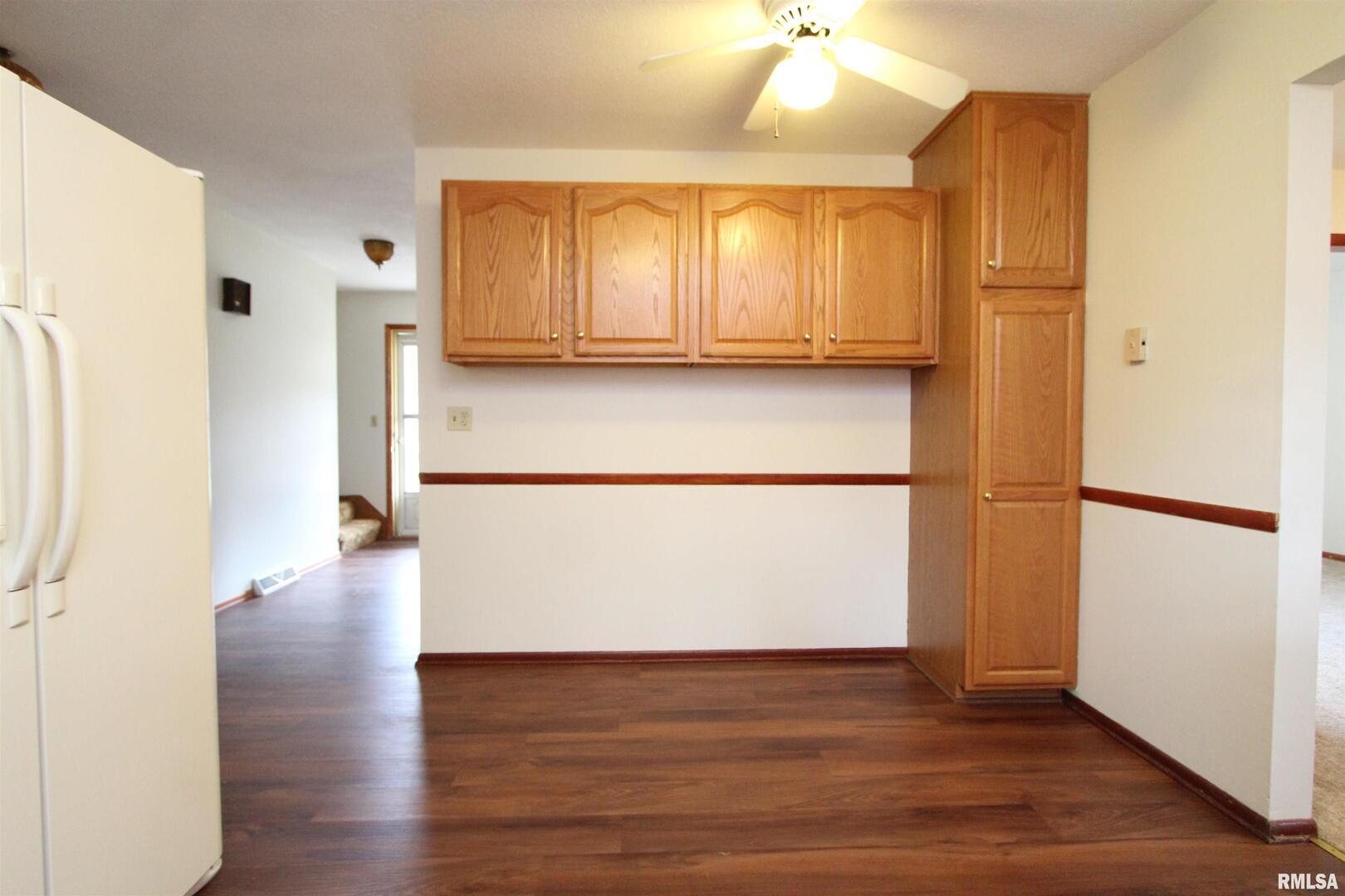 1510 7th Avenue South Clinton, IA 52732 - Photo 7 of 32