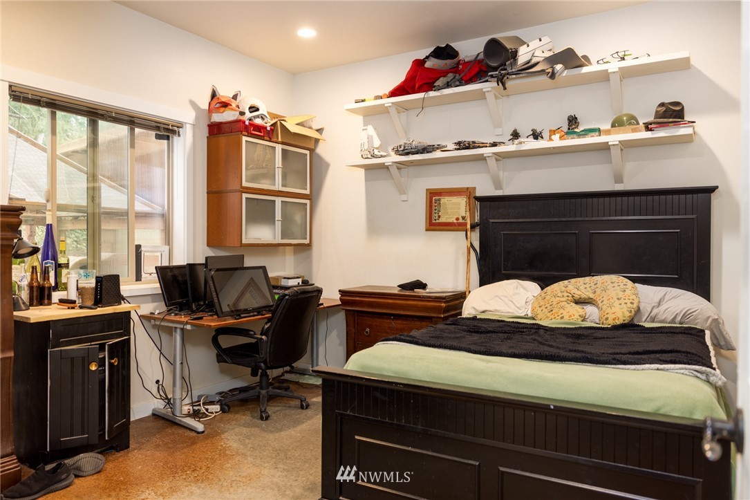 7655 F F & S Grade Road Sedro-Woolley, WA 98284 - Photo 13 of 22 Gallery Image 13