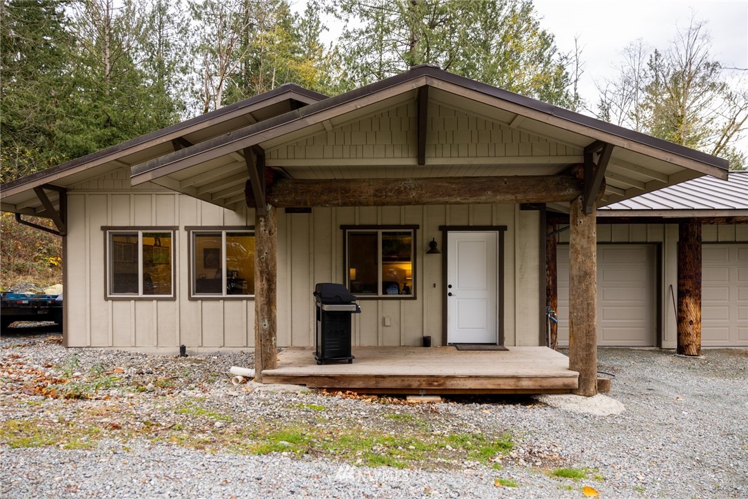 7655 F F & S Grade Road Sedro-Woolley, WA 98284 - Photo 15 of 22 Gallery Image 15