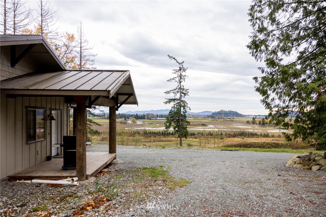 7655 F F & S Grade Road Sedro-Woolley, WA 98284 - Photo 17 of 22 Gallery Image 17