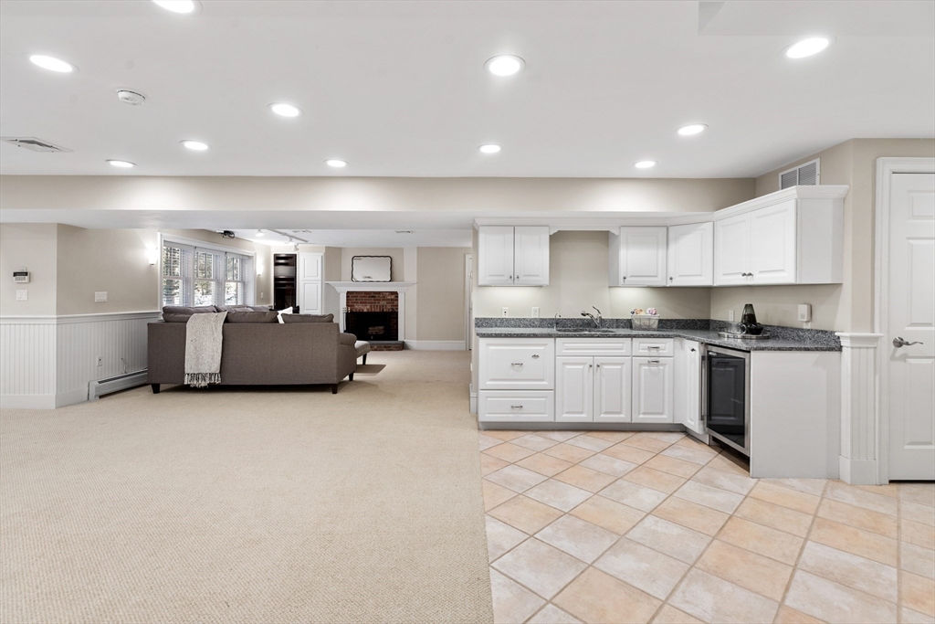 22 Fairbanks Road Lexington, MA 02421 - Photo 40 of 41