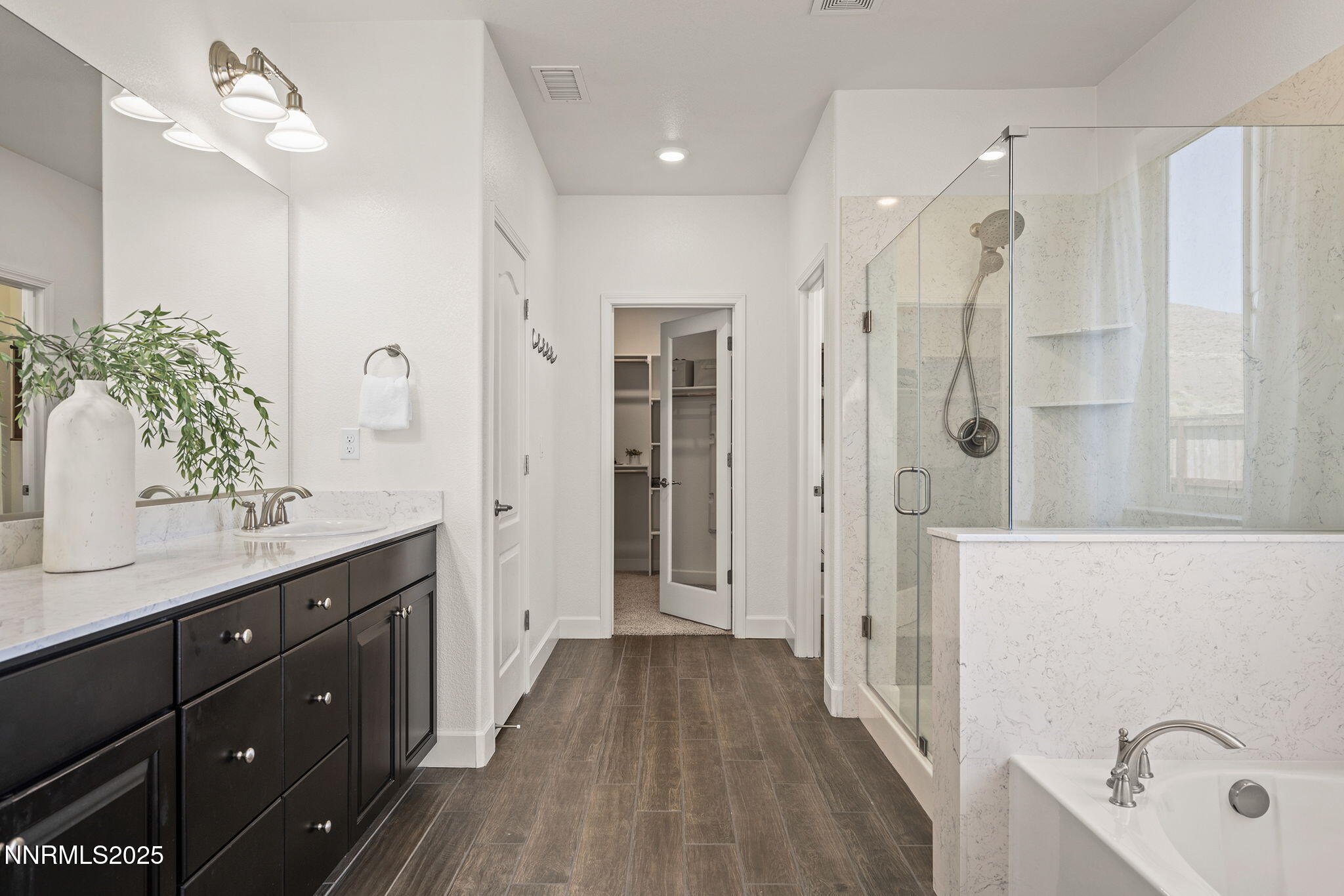 10450 Palladium Mine Drive Reno, NV 89521 - Photo 17 of 37 31-web-or-mls-_DSC8618