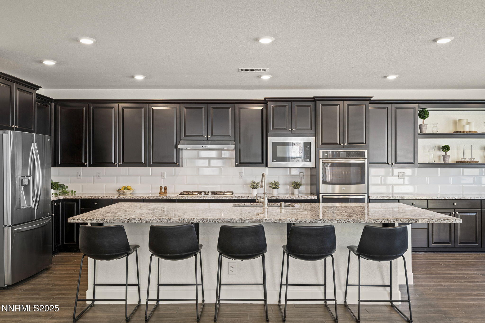 10450 Palladium Mine Drive Reno, NV 89521 - Photo 4 of 37 20-web-or-mls-_DSC8571
