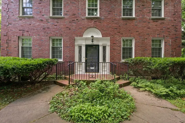 $735,000 | 1109 Douglas Avenue, Urbana, IL 61801