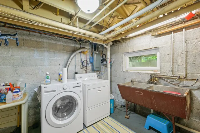 $735,000 | 1109 Douglas Avenue, Urbana, IL 61801