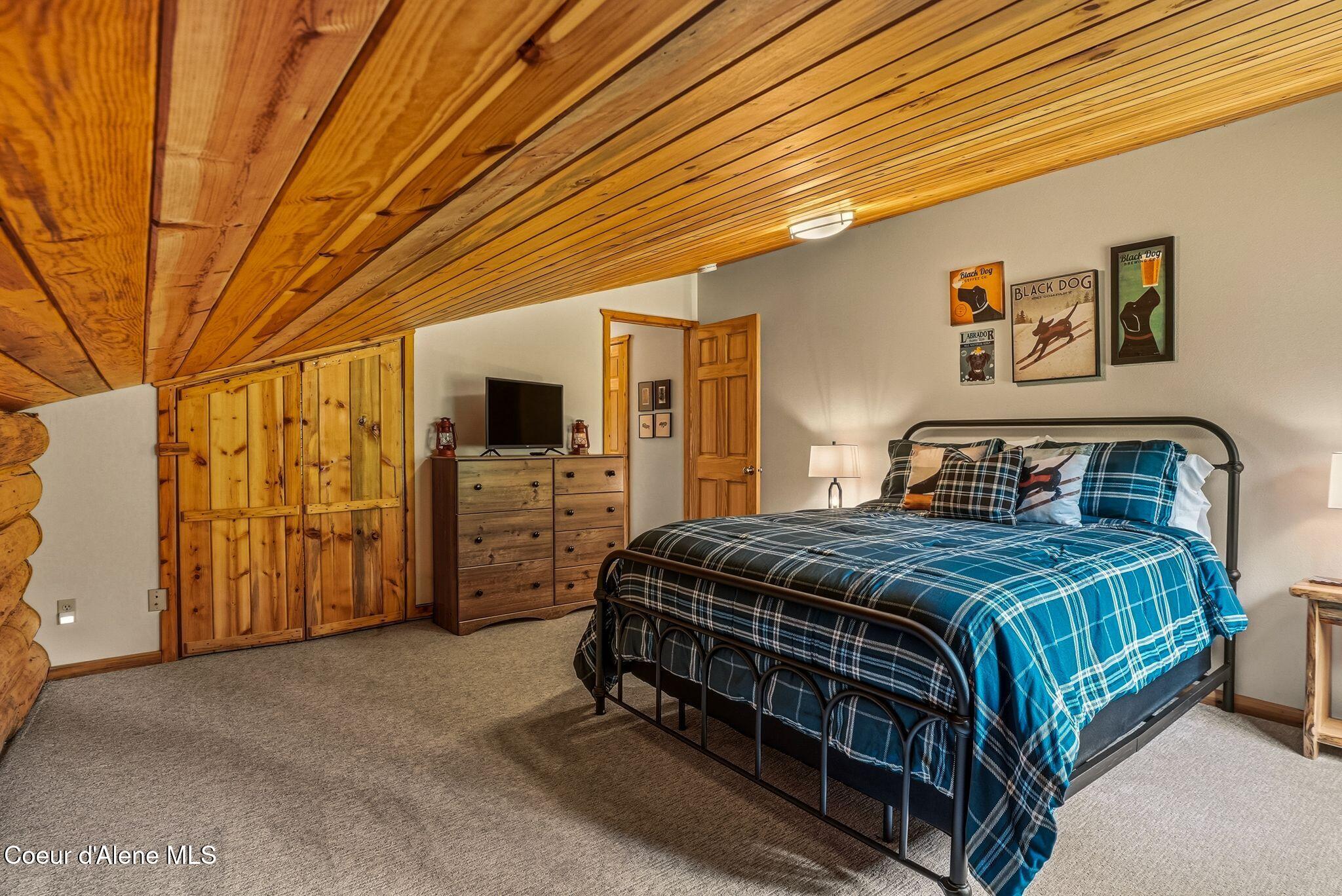 7569 Upper Pack River Road Sandpoint, ID 83864 - Photo 24 of 88 Inside-Media-UpperPack-24