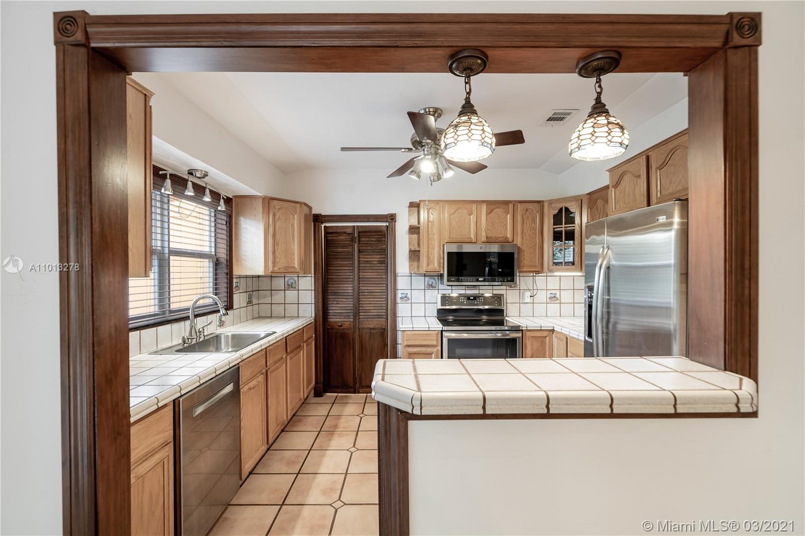 800 Southwest 28th Road Miami, FL 33129 - Photo 16 of 38