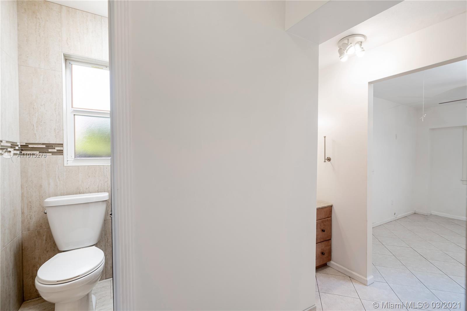 800 Southwest 28th Road Miami, FL 33129 - Photo 27 of 38
