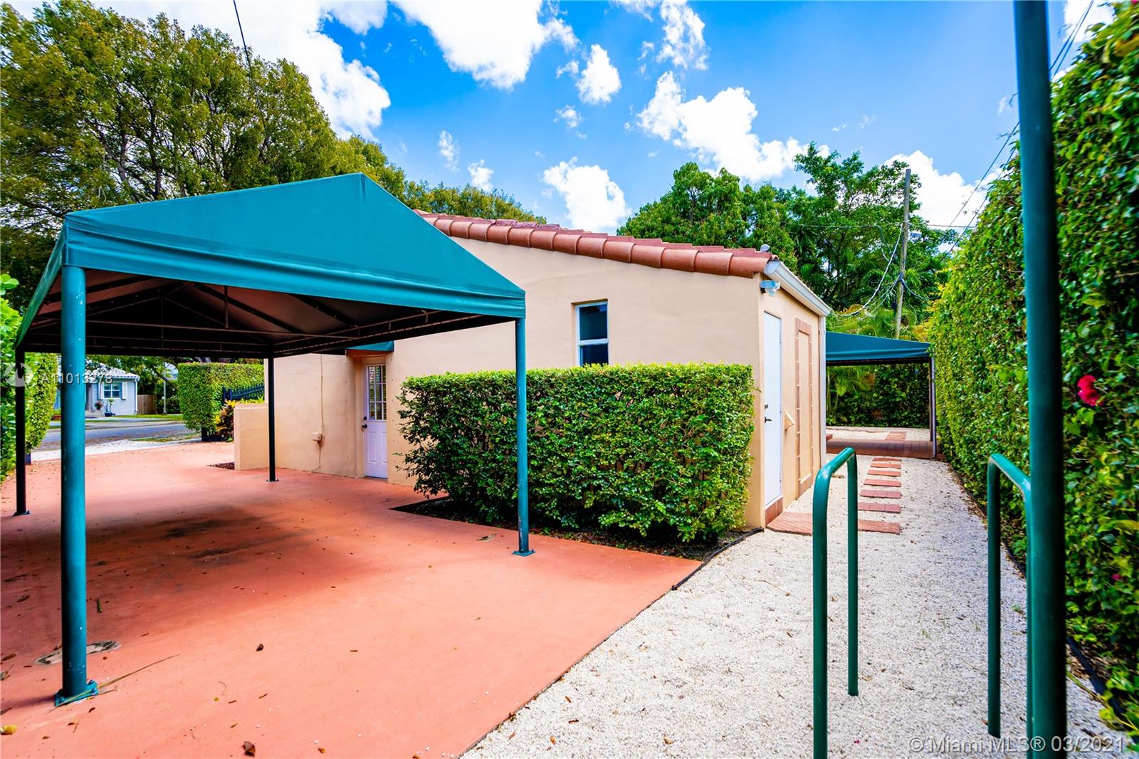 800 Southwest 28th Road Miami, FL 33129 - Photo 33 of 38