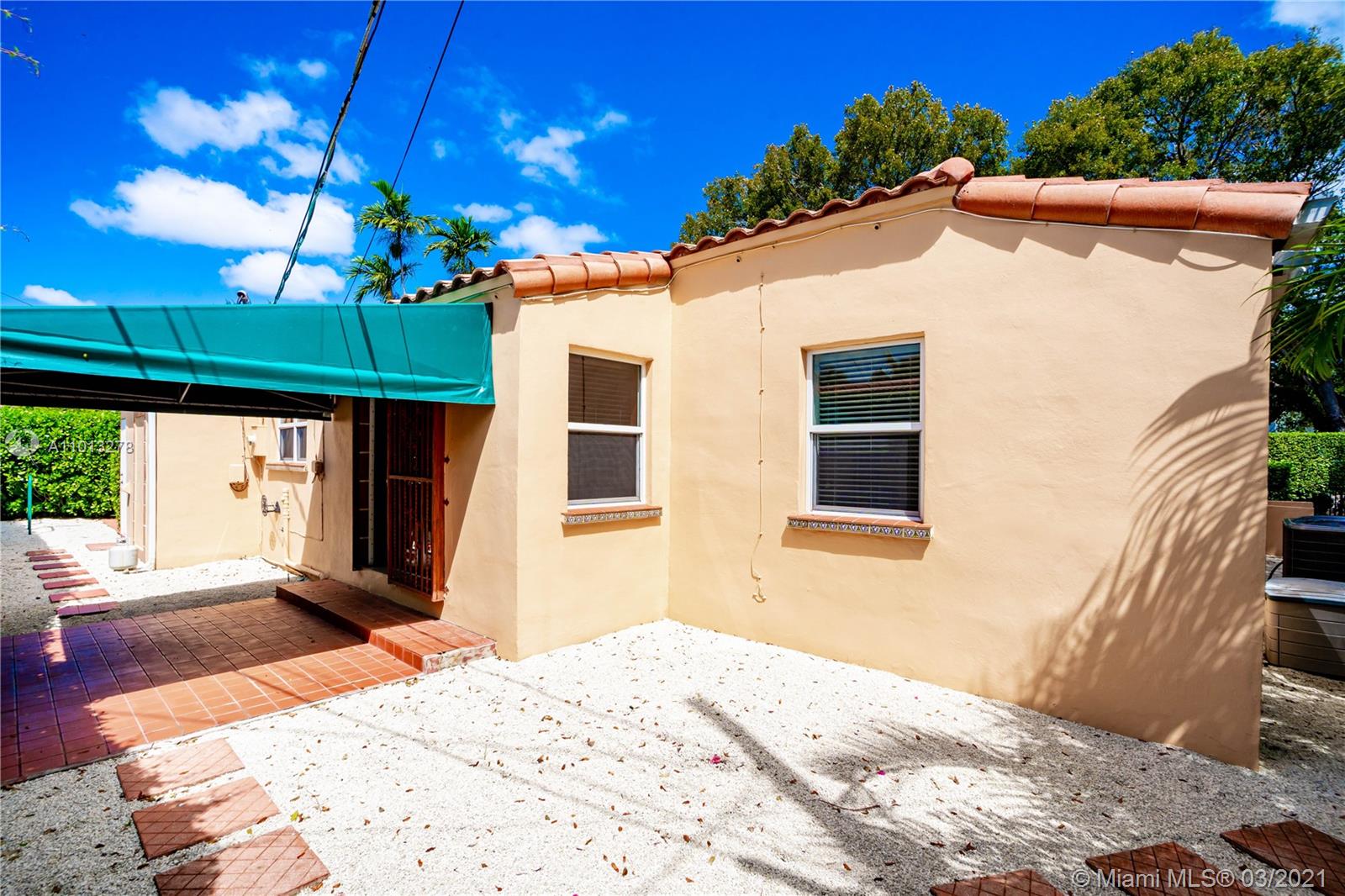 800 Southwest 28th Road Miami, FL 33129 - Photo 35 of 38
