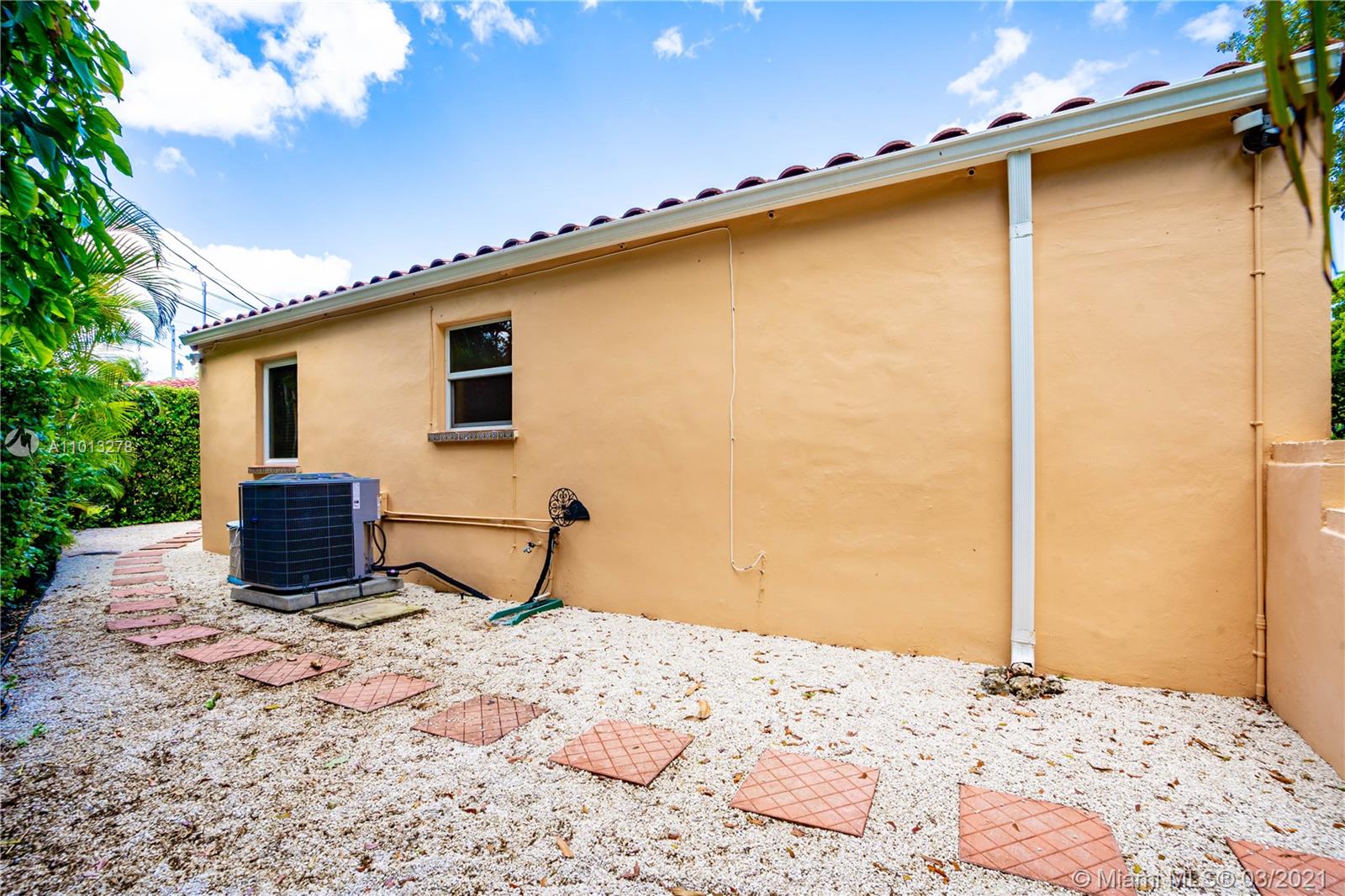 800 Southwest 28th Road Miami, FL 33129 - Photo 37 of 38