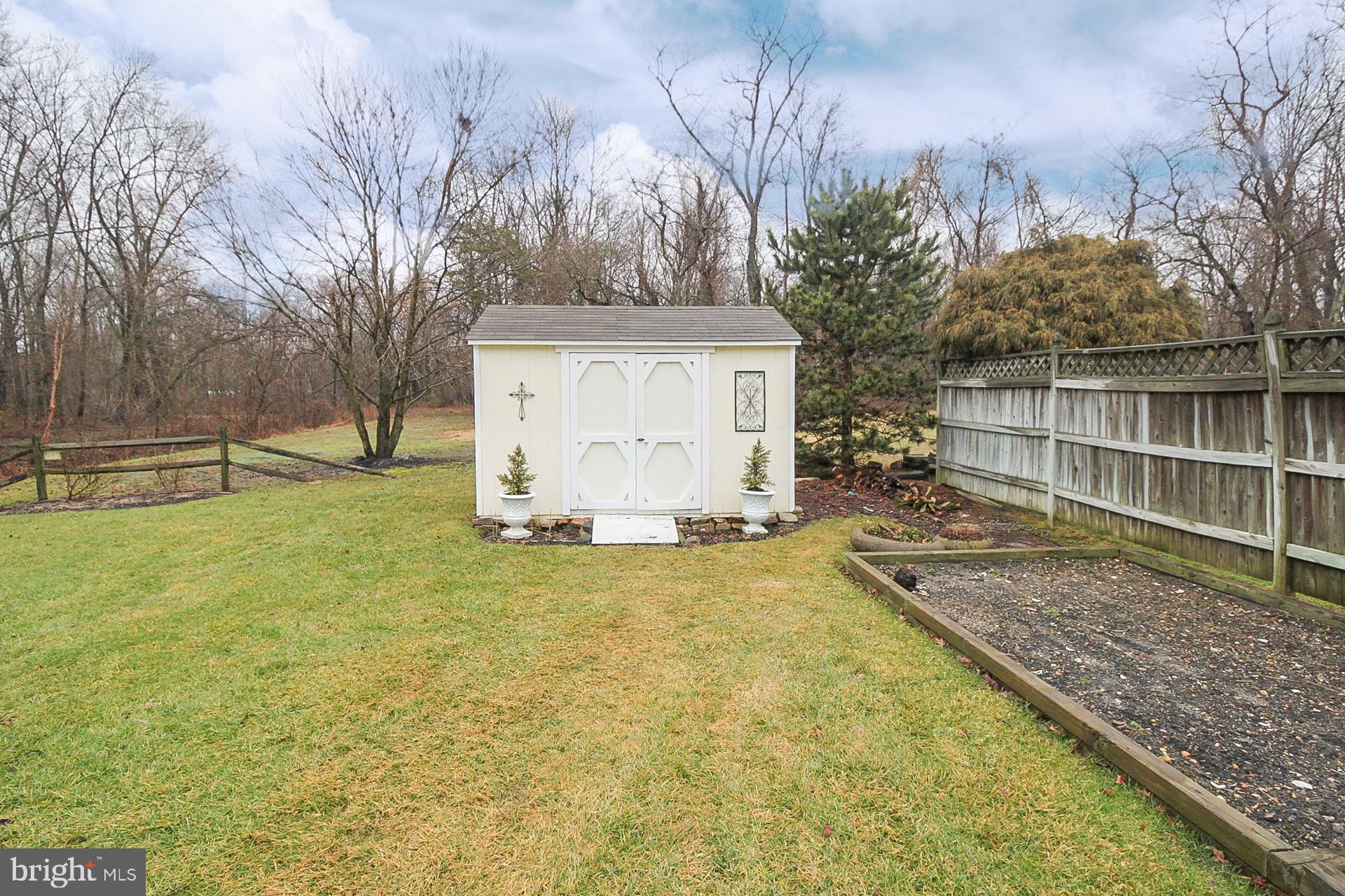 11 Lancaster Drive Westampton, NJ 08060 - Photo 37 of 44