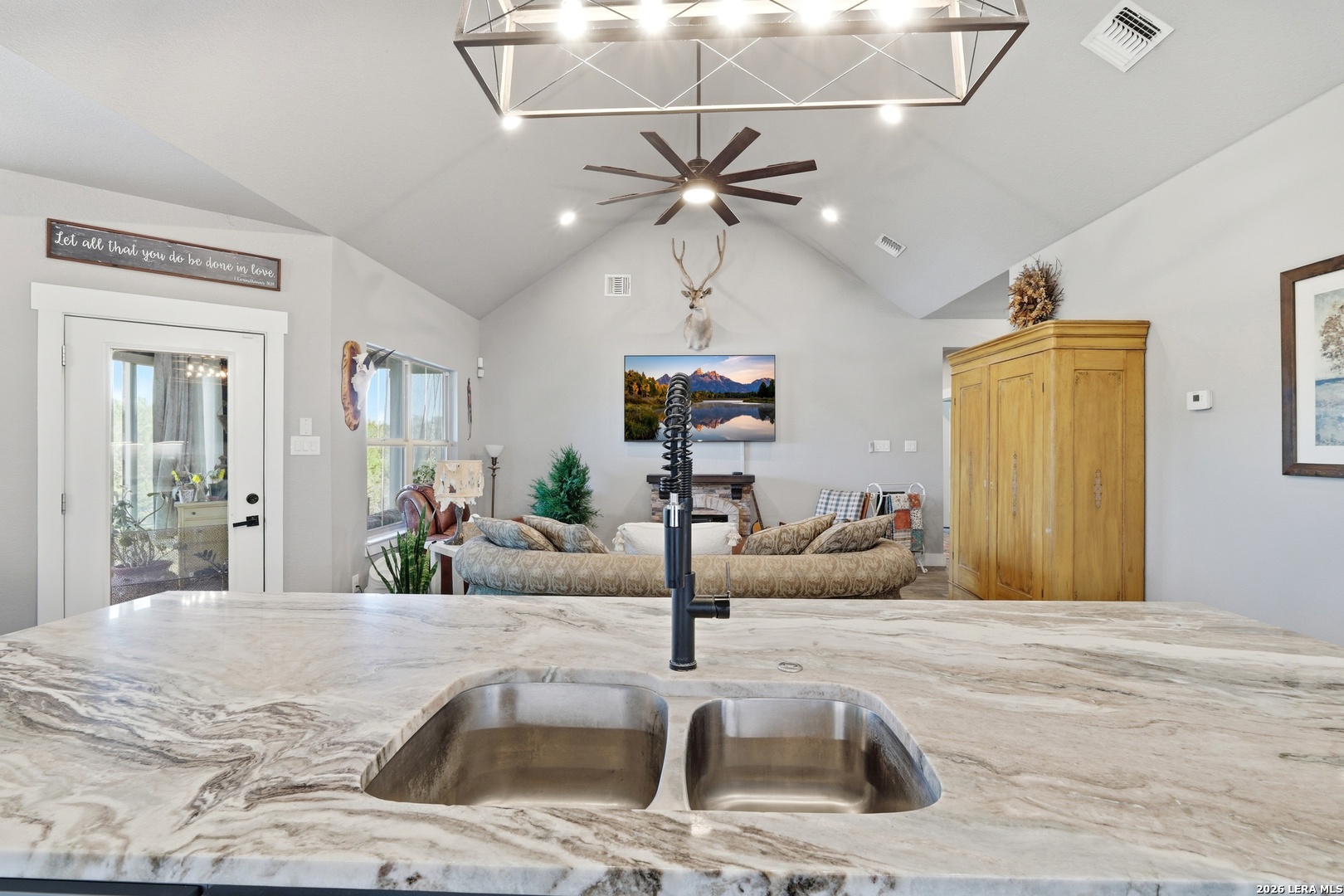 2295 Tanglewood Trail Spring Branch, TX 78070 - Photo 10 of 37