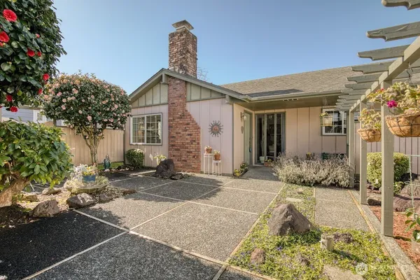 $274,000 | 816 Spruce Street, Hoquiam, WA 98550