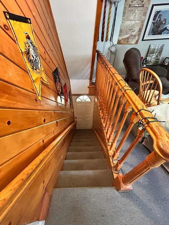 2246 Providence Road Northbridge, MA 01534 - Photo 16 of 24