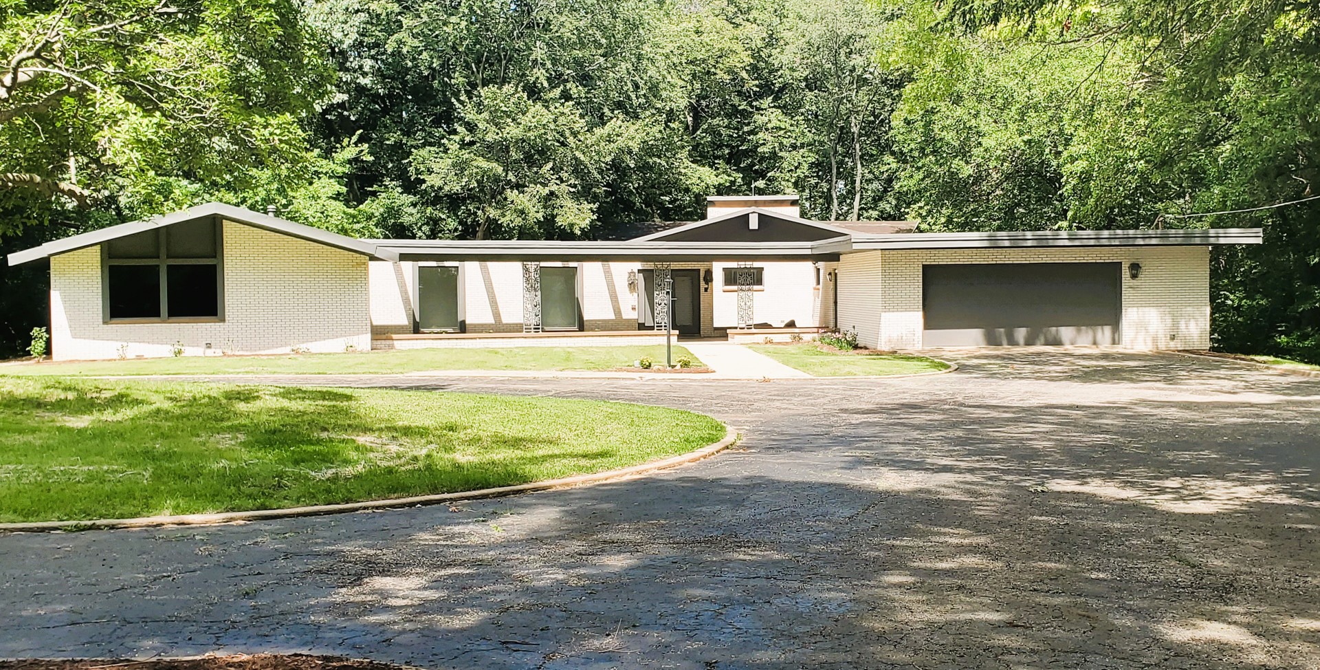 2 Timber Ridge Street Streator, IL 61364 - Photo 1 of 28 Gallery Image 1