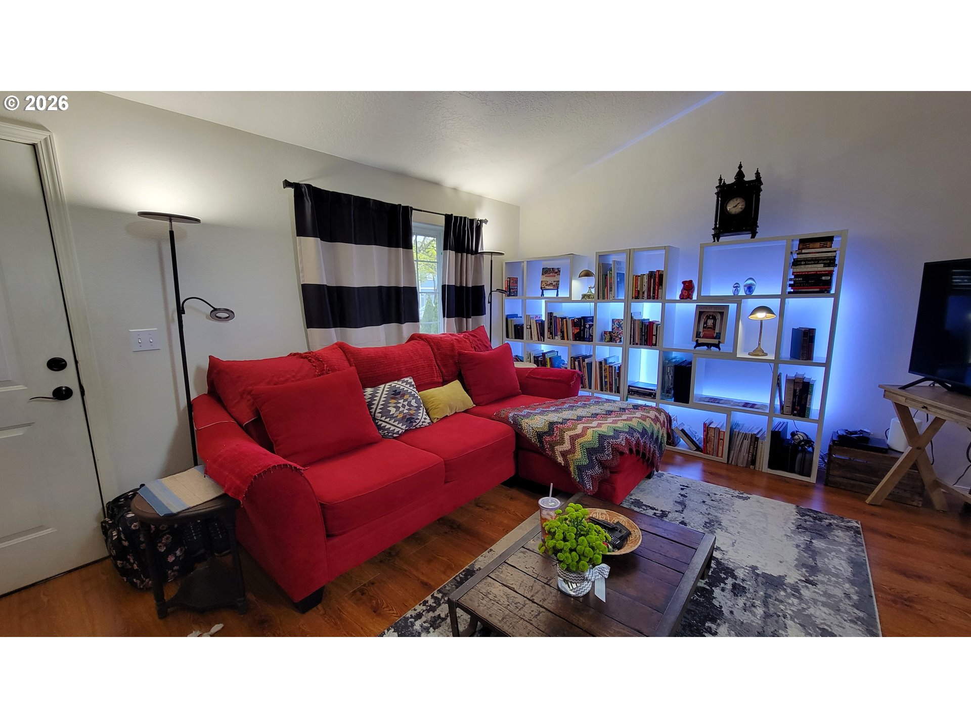 3291 Osage Street Springfield, OR 97478 - Photo 2 of 15 Living Room
