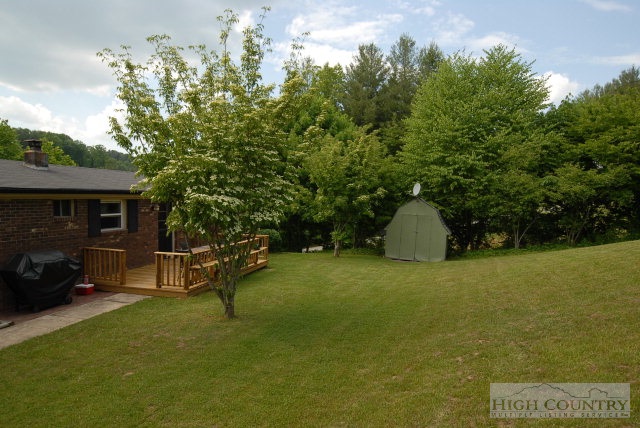 217 Hudler Town Road Crumpler, NC 28617 - Photo 6 of 16 Gallery Image 6