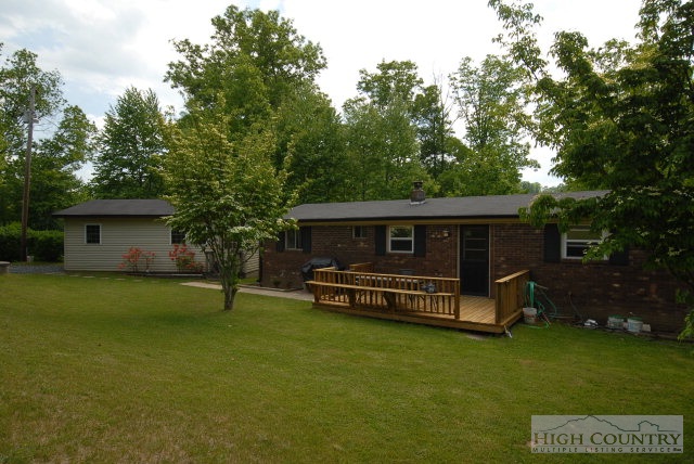 217 Hudler Town Road Crumpler, NC 28617 - Photo 8 of 16 Gallery Image 8