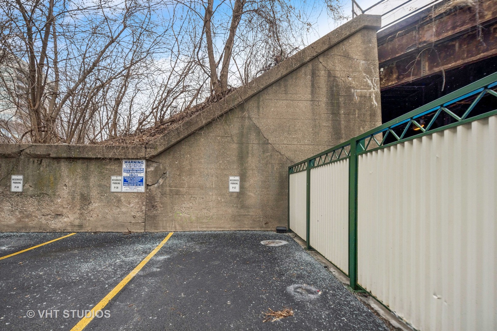 680 North Green Street, Unit 413 Chicago, IL 60642 - Photo 3 of 12