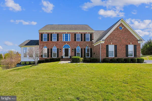 $1,325,000 | 38766 Rambling Farm Drive, Hamilton, VA 20158