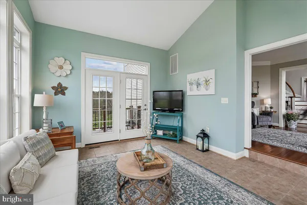 $1,325,000 | 38766 Rambling Farm Drive, Hamilton, VA 20158