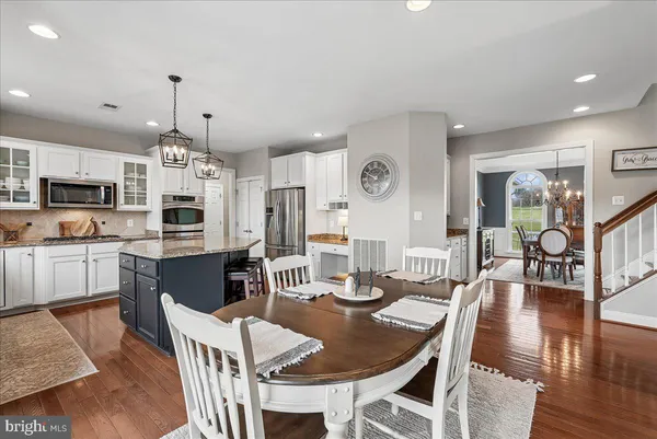 $1,325,000 | 38766 Rambling Farm Drive, Hamilton, VA 20158