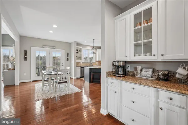 $1,325,000 | 38766 Rambling Farm Drive, Hamilton, VA 20158